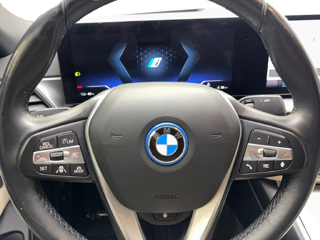 Used 2024 BMW i4 eDrive35 w/ Premium Package RWD image 59