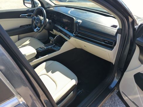 Used 2023 Kia Sportage EX image 34