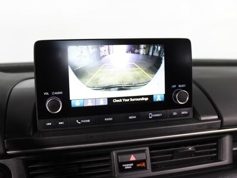 Used 2023 Honda Pilot Sport image 23