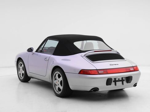 Used 1995 Porsche 911 Carrera image 3