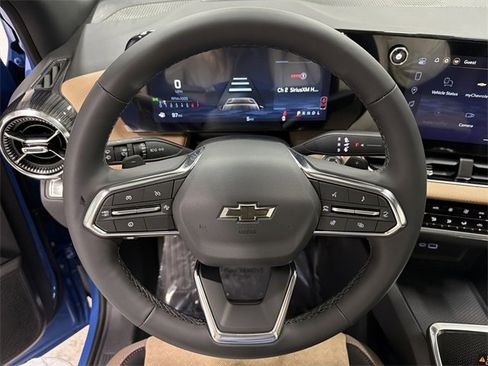 New 2026 Chevrolet Equinox ACTIV w/ Convenience Package III image 31