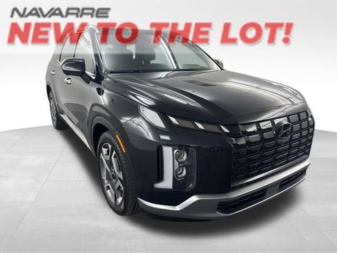 Used 2024 Hyundai Palisade Limited AWD/4WD image 1