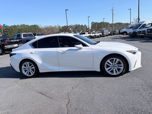 Used 2022 Lexus IS 300 image 5