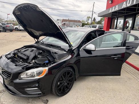 Used 2016 Volvo S60 T6 R-Design AWD/4WD image 8