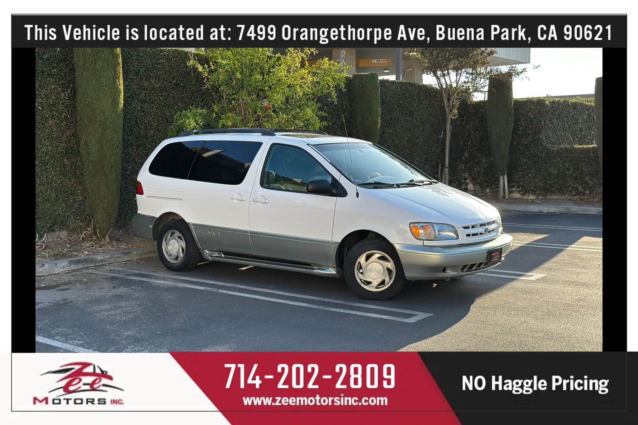 Used 1998 Toyota Sienna XLE FWD image 2