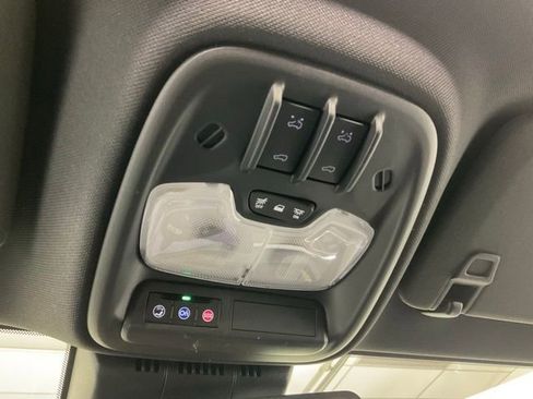 New 2026 GMC Canyon Denali AWD/4WD image 15