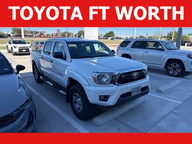 Used 2014 Toyota Tacoma PreRunner w/ SR5 Package RWD image 1