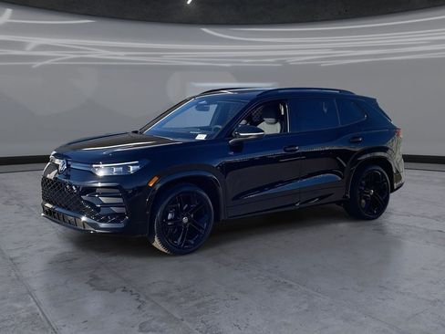 New 2026 Volkswagen Tiguan SE R-Line FWD image 1