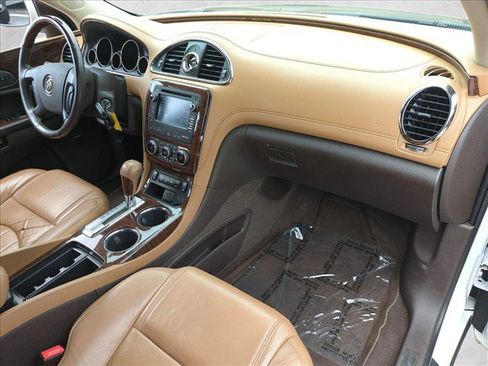 Used 2016 Buick Enclave Premium w/ Experience Buick Package FWD image 23