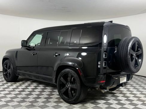 Used 2023 Land Rover Defender 110 V8 AWD/4WD image 6