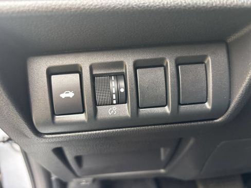 Used 2025 Subaru Legacy Premium AWD/4WD image 14
