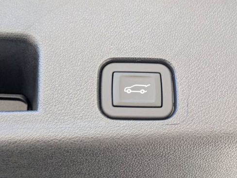 New 2026 Buick Enclave Avenir w/ Super Cruise Package image 16