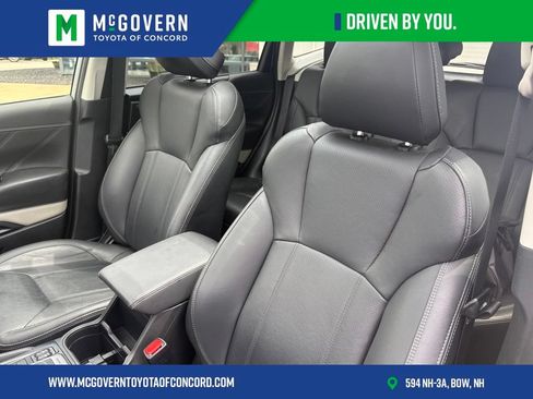 Used 2024 Subaru Forester Limited AWD/4WD image 13