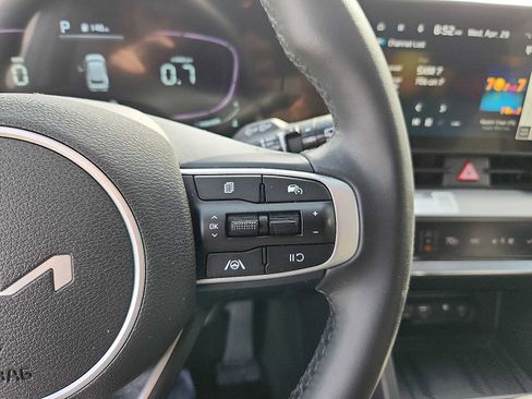 Used 2023 Kia Sportage EX FWD image 21