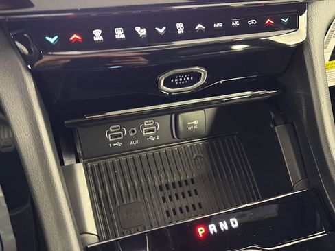 New 2026 Jeep Grand Cherokee Altitude AWD/4WD image 12