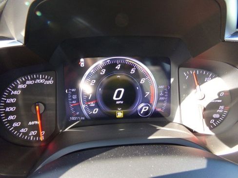 Used 2016 Chevrolet Corvette Z06 w/ 3LZ Preferred Equipment Group RWD image 20