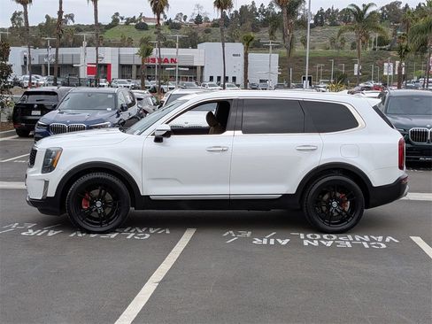 Used 2020 Kia Telluride SX image 5