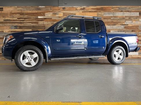 Used 2007 Nissan Frontier LE w/ Leather Pkg image 25