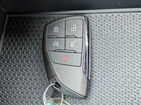 New 2026 Chevrolet Equinox ACTIV w/ Convenience Package III FWD image 31