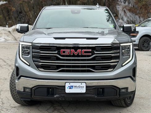 Used 2025 GMC Sierra 1500 SLT w/ SLT Premium Package AWD/4WD image 2