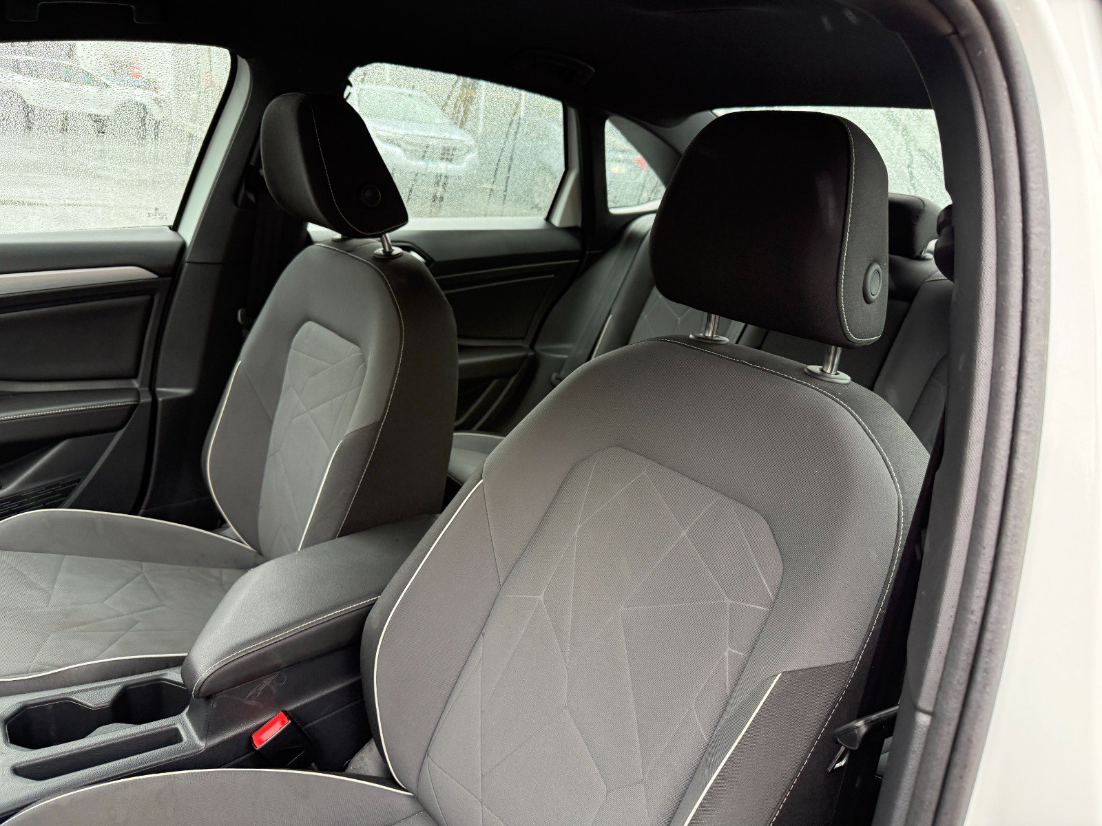 Used 2025 Volkswagen Jetta Sport FWD image 14
