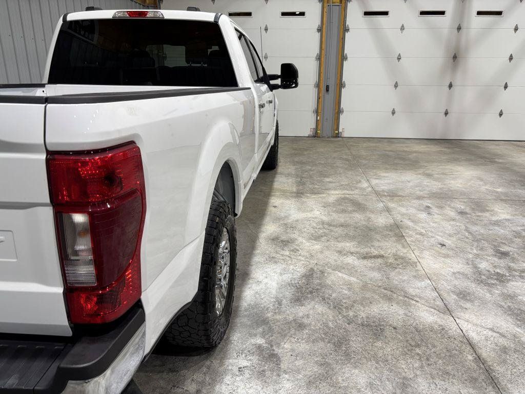 Used 2022 Ford F250 XLT w/ XLT Premium Package RWD image 10