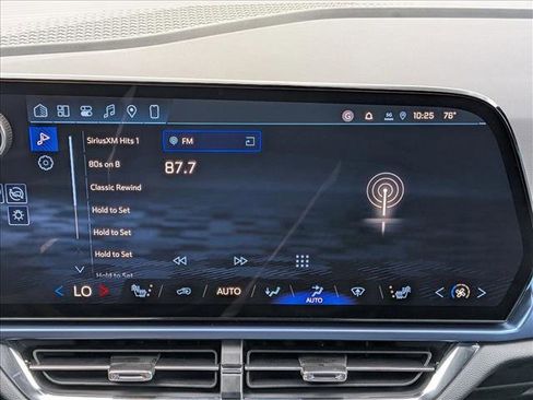 New 2026 Chevrolet Equinox EV LT image 11