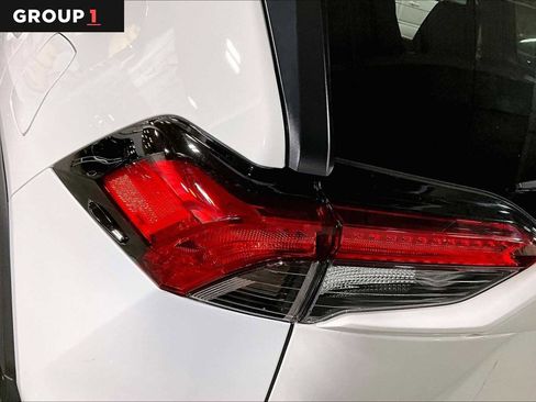 Used 2024 Toyota RAV4 XLE image 29