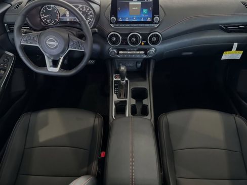 New 2025 Nissan Sentra SR image 11