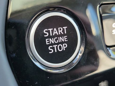 Certified 2025 Audi Q5 2.0T Premium w/ Convenience Package image 30