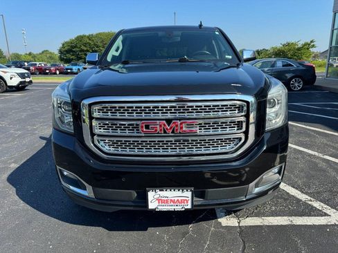 Used 2020 GMC Yukon SLE AWD/4WD image 9