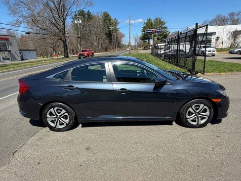 Used 2018 Honda Civic LX image 4