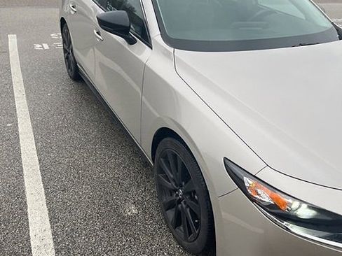 Used 2024 MAZDA MAZDA3 s image 5