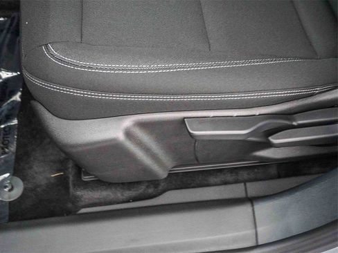 New 2026 Chevrolet Blazer EV LT image 20