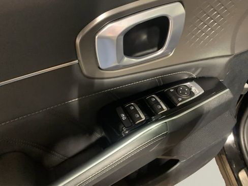 Used 2023 Kia Sorento SX image 23