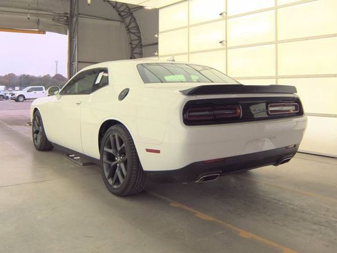Used 2023 Dodge Challenger GT w/ Plus Package image 10