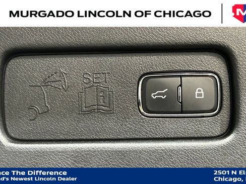Used 2020 Lincoln Aviator Reserve w/ Equipment Group 201A AWD/4WD image 29