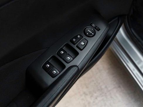 Used 2021 Hyundai Accent SEL image 20