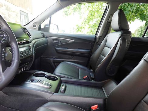 Used 2023 Honda Ridgeline RTL image 13