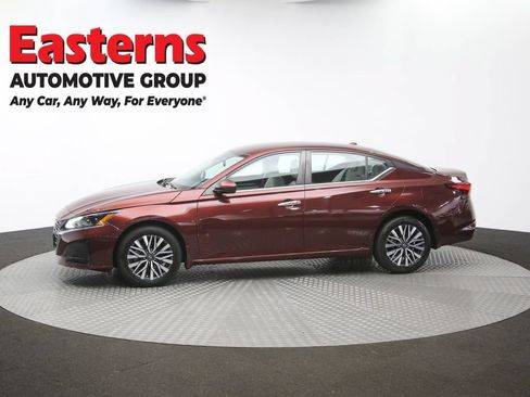 Used 2023 Nissan Altima 2.5 SV AWD/4WD image 58