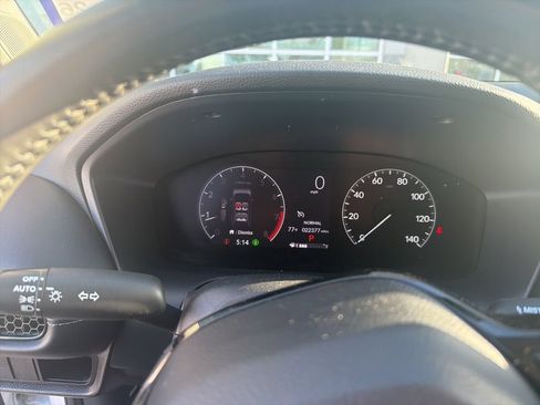 Used 2023 Honda HR-V EX-L image 5