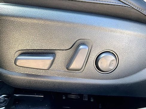 Used 2024 Kia Seltos SX w/ SX Sunroof Package image 33