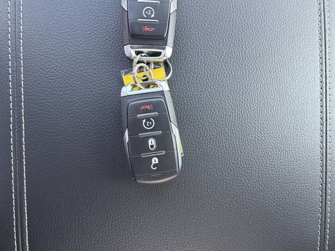 Used 2026 RAM 3500 Big Horn AWD/4WD image 36