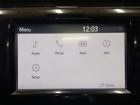 Used 2018 Toyota Camry L image 26