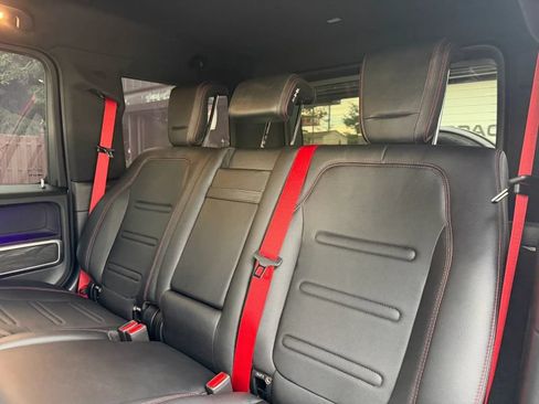 Used 2021 Mercedes-Benz G 550 image 18