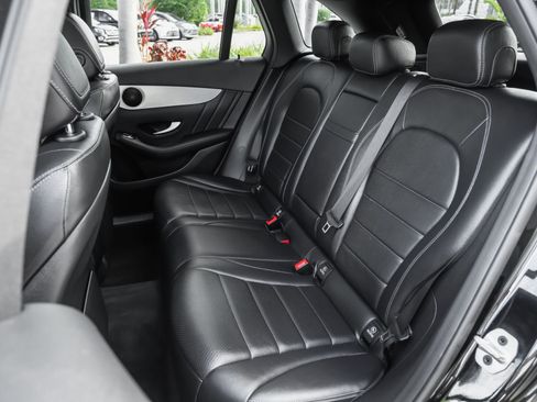 Used 2022 Mercedes-Benz GLC 300 image 36