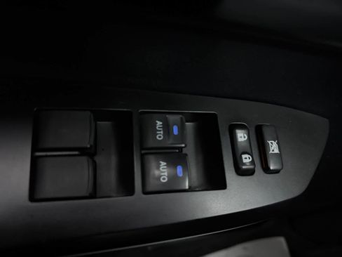 Used 2020 Toyota Tundra Limited image 18