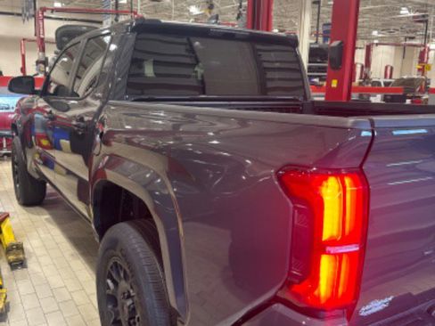 Certified 2025 Toyota Tacoma SR5 image 44