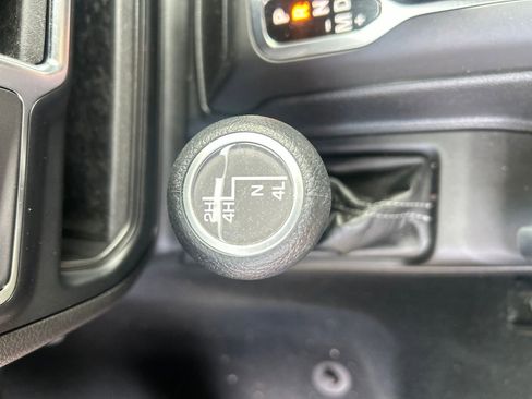 Used 2024 Jeep Wrangler Unlimited Sport AWD/4WD image 25