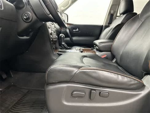 Used 2020 Nissan Armada SL w/ Premium Package image 27